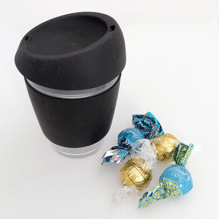 Barista Glass Cup with 4 Lindt Balls